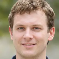 Autor Mikołaj Ostrowski