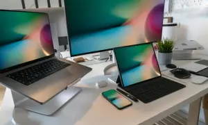 Jak z laptopa zrobić monitor - proste metody i przydatne wskazówki