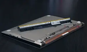 Ile lat wytrzymuje bateria w laptopie? Poznaj kluczowe czynniki!