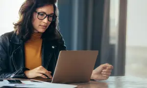 Jak sformatować laptop Windows 7 i uniknąć utraty danych