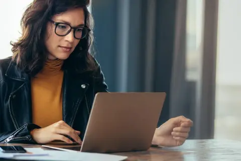 Jak sformatować laptop Windows 7 i uniknąć utraty danych