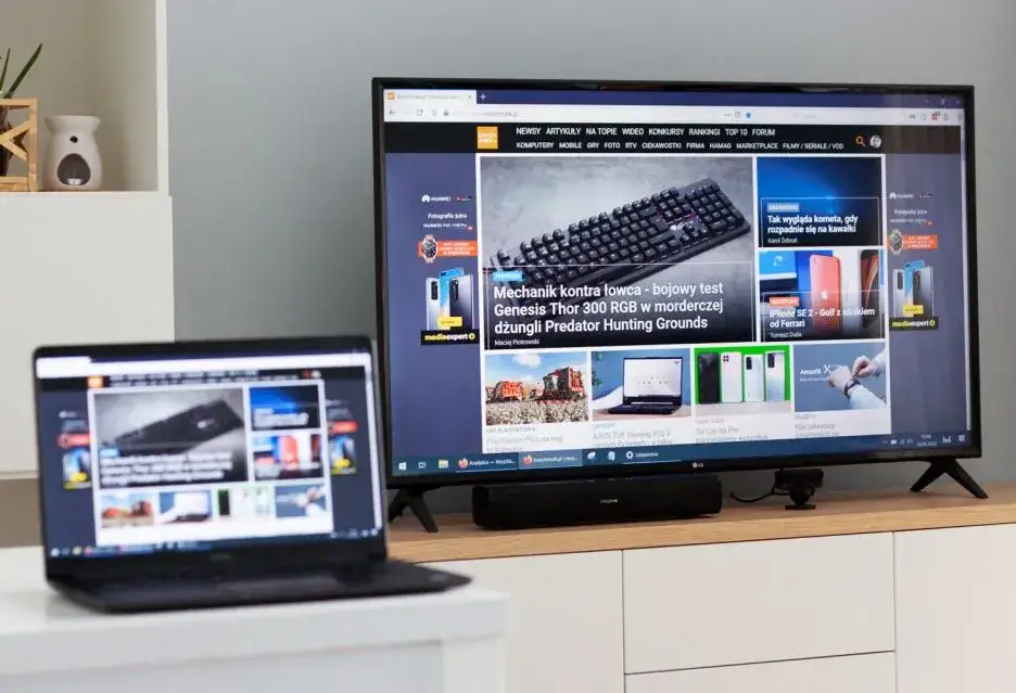 Zdjęcie Jak przenieść obraz z laptopa na telewizor bezprzewodowo w prosty sposób